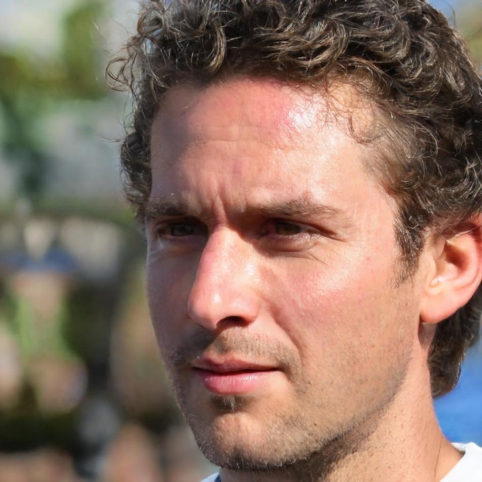 Portrait de Théodore Manceau, expert en analyse financière